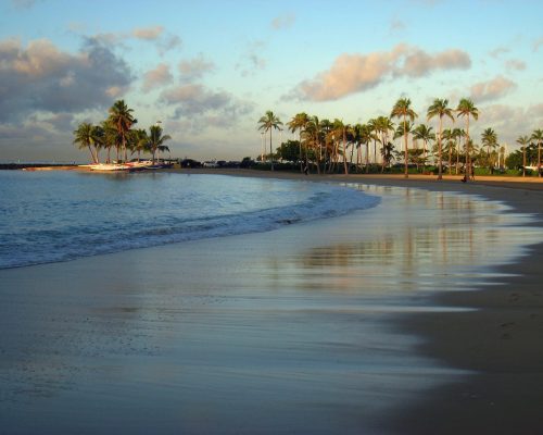 hawaii-waikiki-beach